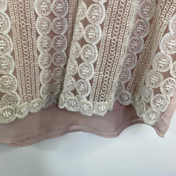 Greylin Pink Cream Lace Detail Sleeveless Tank Blouse Womens Size Large L - Picture 3 of 6